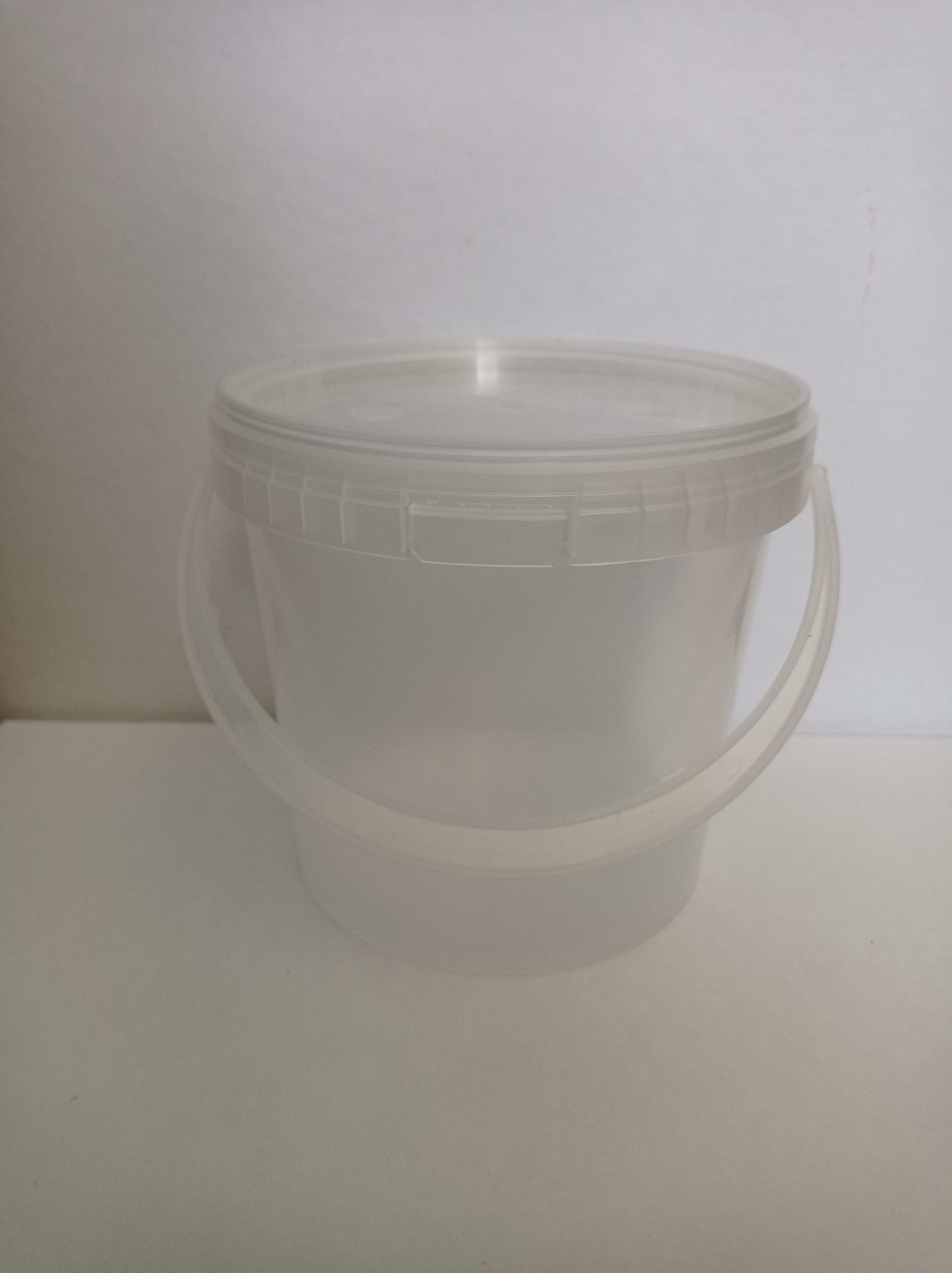 Plast.kelímek (vědro) transparent obj.1,2L